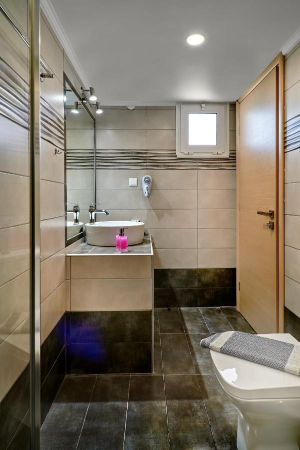 Emmanouela's Apts Апартаменты *