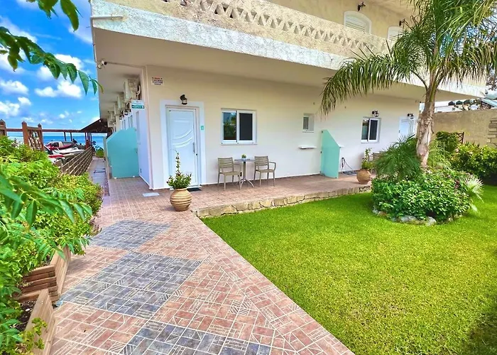 Emmanouela\'S Apts